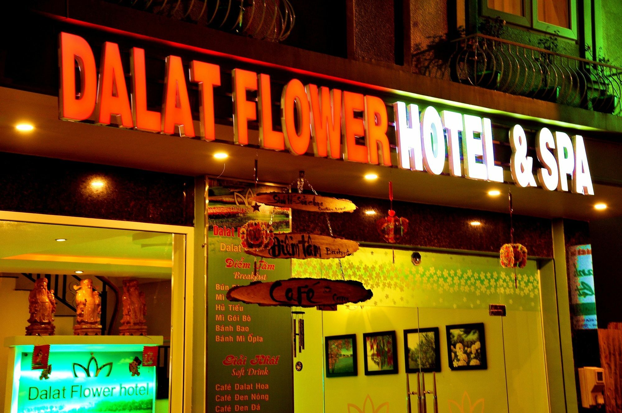 Dalat Flowery Hotel & Coffee Kültér fotó